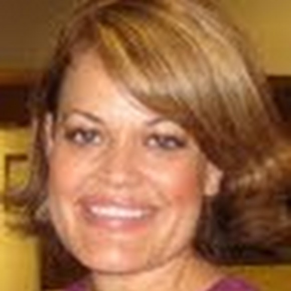 Meet your Posher, Karla - Picture 1 of 1